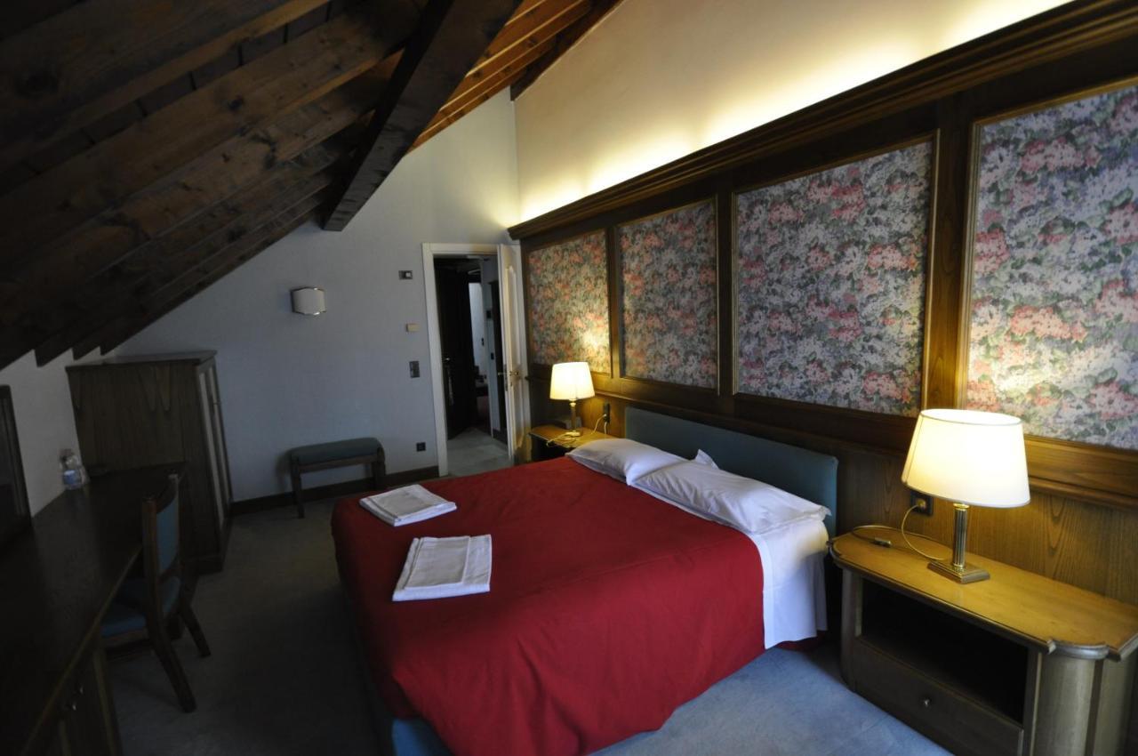 Hotel La Lepre Bianca Gallio Luaran gambar