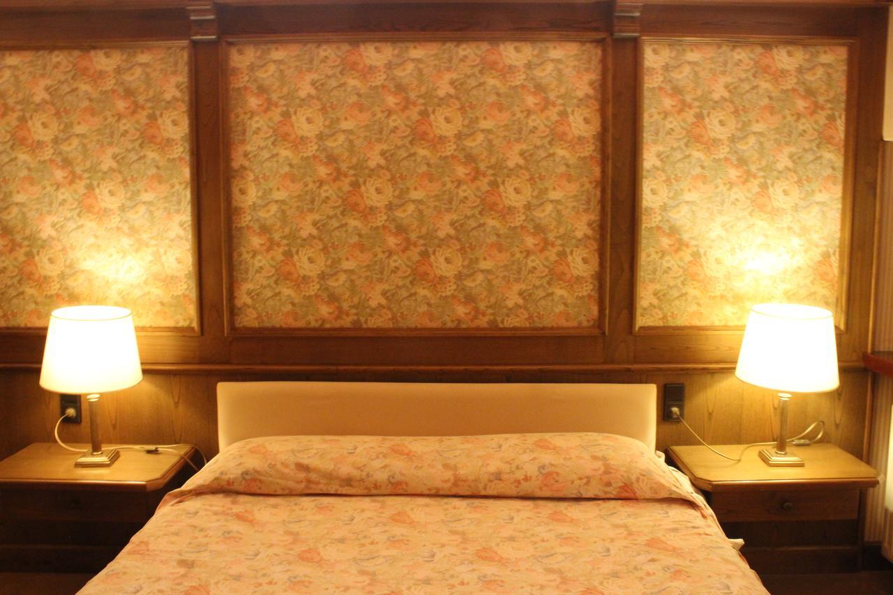 Hotel La Lepre Bianca Gallio Luaran gambar