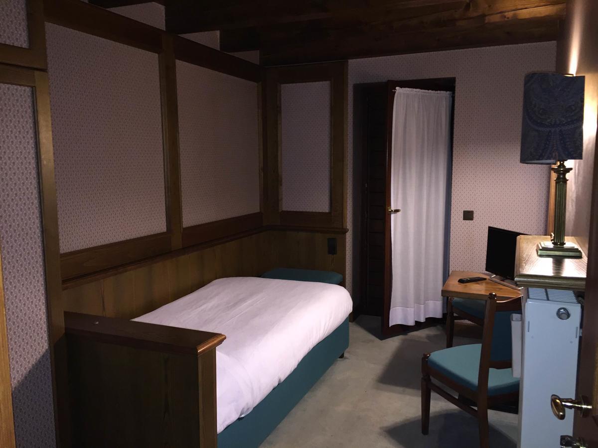 Hotel La Lepre Bianca Gallio Luaran gambar