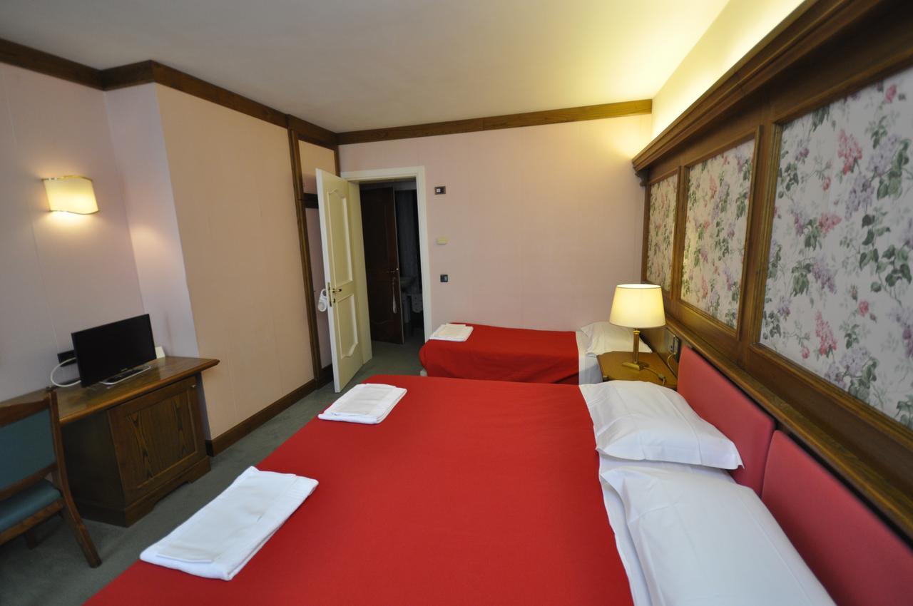 Hotel La Lepre Bianca Gallio Luaran gambar