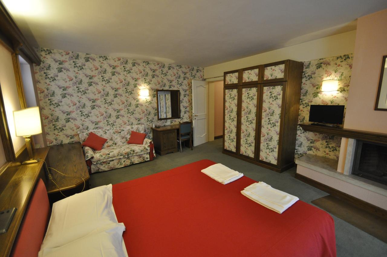Hotel La Lepre Bianca Gallio Luaran gambar