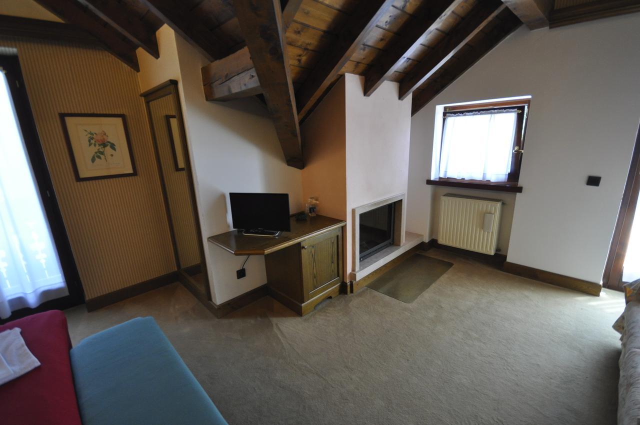 Hotel La Lepre Bianca Gallio Luaran gambar