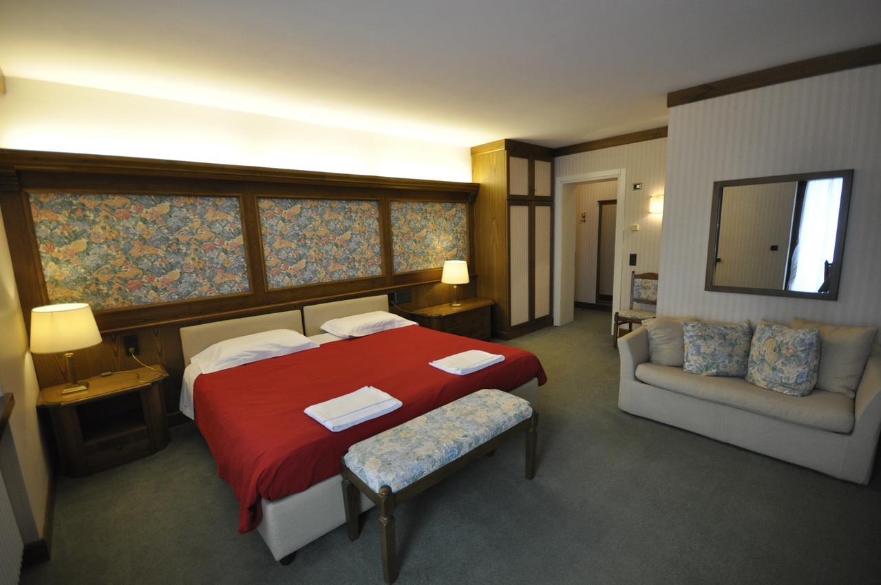 Hotel La Lepre Bianca Gallio Luaran gambar