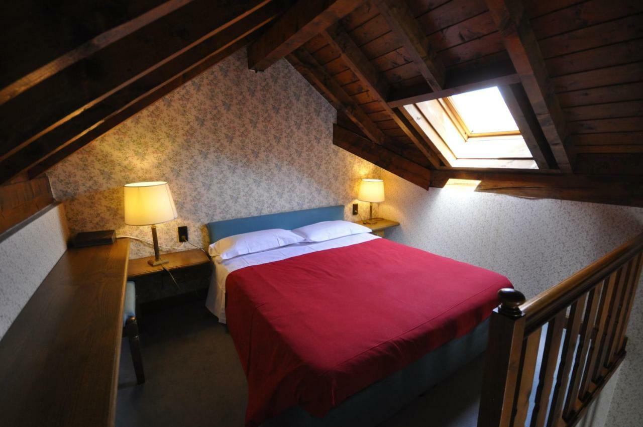 Hotel La Lepre Bianca Gallio Luaran gambar